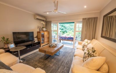 Modern 2 Bedroom Apartment in Mount Edgecombe