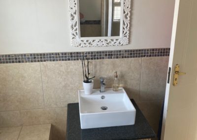 Bathroom2 - Glen Keys Apartment Ilala Ridge Estate - For Sale - Your Property Specialist